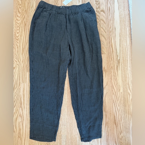 Eileen Fisher Black Checkered Pants - Picture 4 of 6